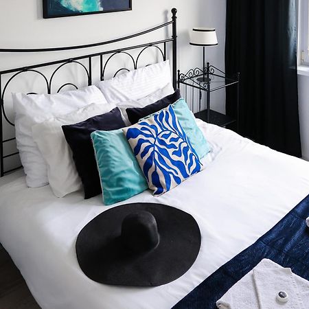 Apartament Czarno Na Bialym Władysławowo Esterno foto